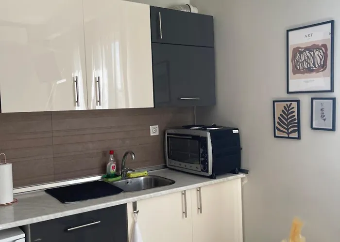 Sunny Apartment